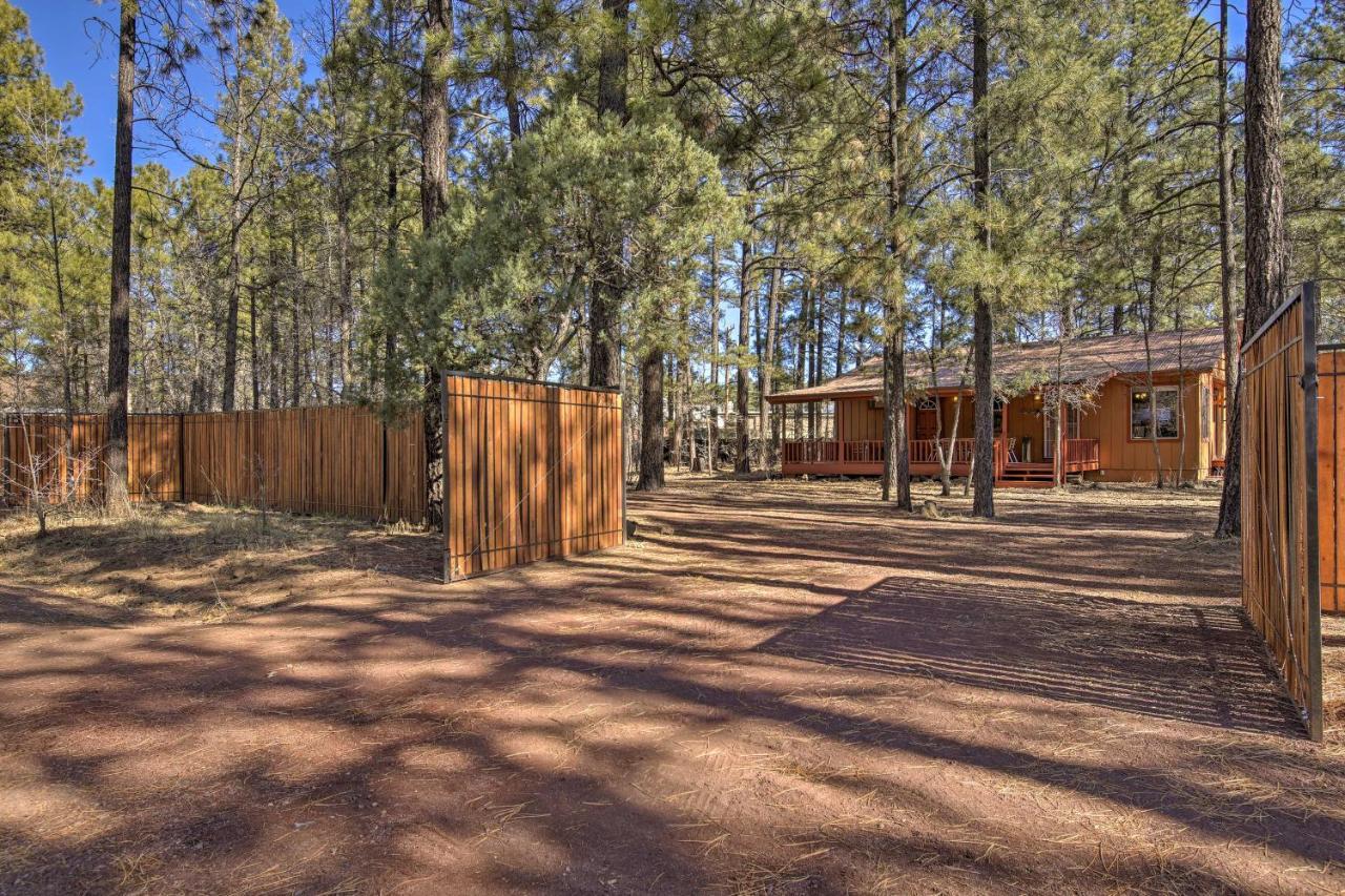 Pinetop Retreat With Hot Tub 3 Homes For Price Of 1 Экстерьер фото